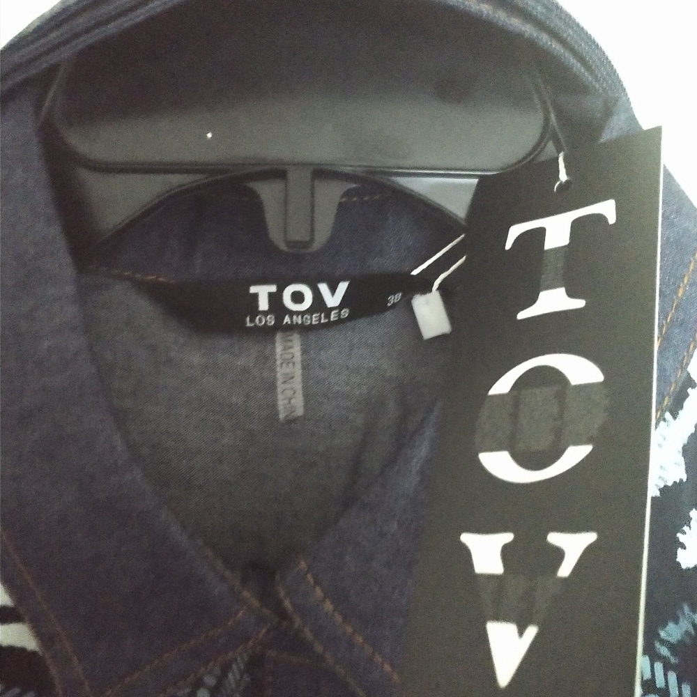 Asymmetrical High-Low Maxi Dress with Belt. - Picture 2 of 5